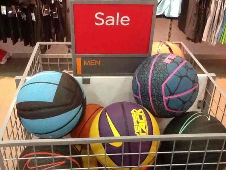 nike shoes sale in ahmedabad nike shoes sale in ahmedabad