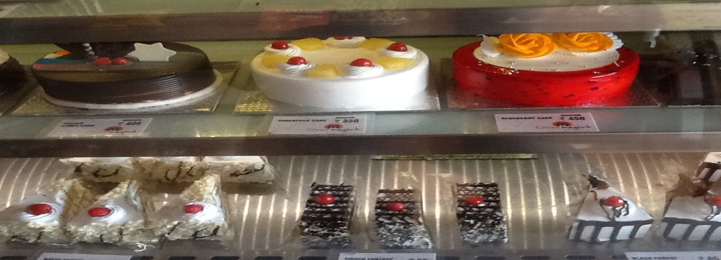 dwarkesh bakery harni road